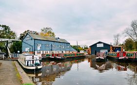 Wrenbury Mill Apartment